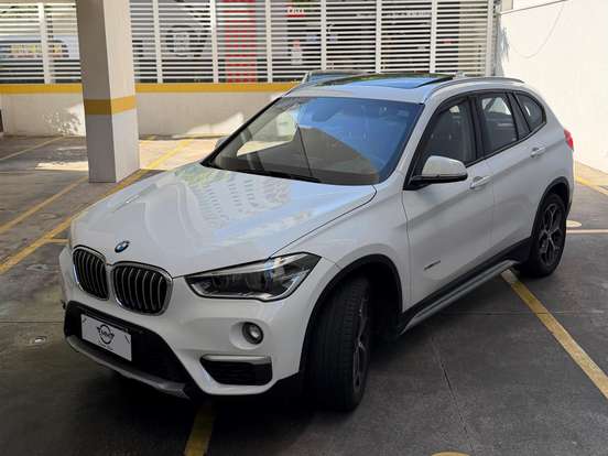 BMW-X1-2.0 16V TURBO ACTIVEFLEX SDRIVE20I X-LINE 4P AUTOMÁTICO BMW-X1-2016