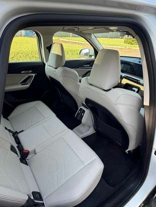 BMW-X1-2024