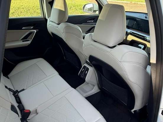 BMW-X1-2.0 16V TURBO GASOLINA SDRIVE20I X-LINE STEPTRONIC BMW-X1-2024