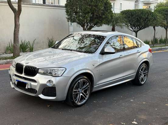 BMW-X4-2015