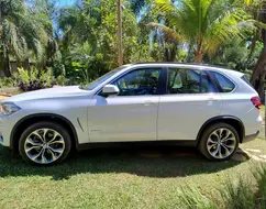 BMW X5 3.0 4X4 30D I6 TURBO DIESEL 4P AUTOMÁTICO BMW X5 3.0 4X4 30D I6 TURBO DIESEL 4P AUTOMÁTICO