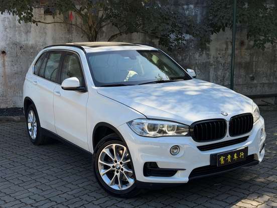 BMW-X5-3.0 I6 TURBO GASOLINA XDRIVE35I AUTOMÁTICO BMW-X5-2015