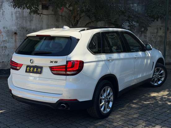 BMW-X5-3.0 I6 TURBO GASOLINA XDRIVE35I AUTOMÁTICO BMW-X5-2015