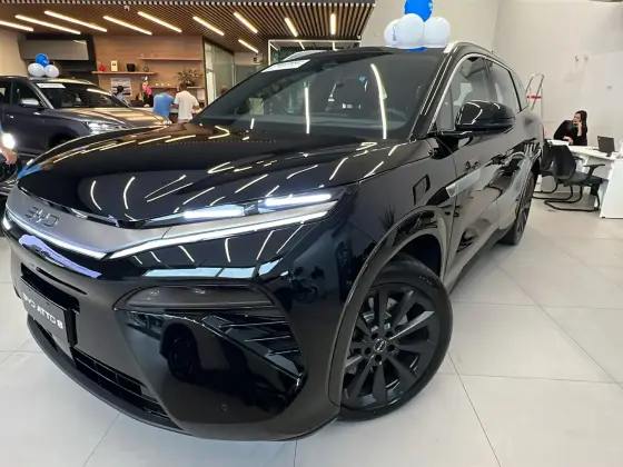 BYD ATTO 8 1.5 TURBO PHEV AWD AUTOMÁTICO BYD ATTO 8 1.5 TURBO PHEV AWD AUTOMÁTICO
