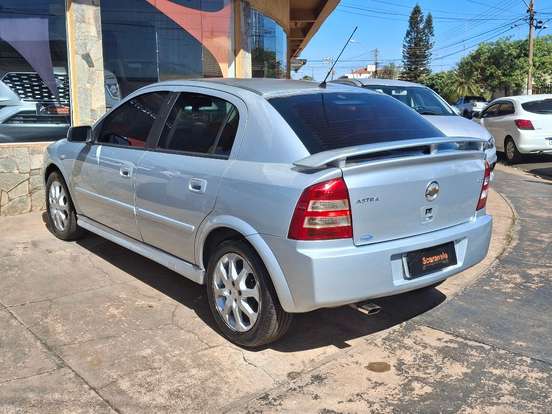 CHEVROLET-ASTRA-2.0 MPFI ADVANTAGE 8V FLEX 4P MANUAL CHEVROLET-ASTRA-2011