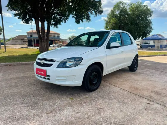 CHEVROLET CELTA 1.0 MPFI LT 8V FLEX 4P MANUAL CHEVROLET CELTA 1.0 MPFI LT 8V FLEX 4P MANUAL