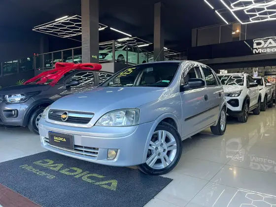 CHEVROLET CORSA 1.0 MPFI PREMIUM 8V GASOLINA 4P MANUAL CHEVROLET CORSA 1.0 MPFI PREMIUM 8V GASOLINA 4P MANUAL