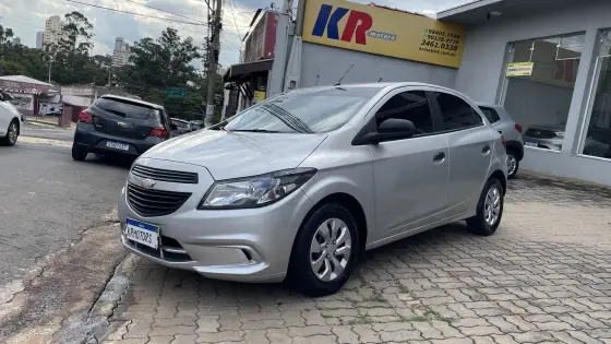 CHEVROLET ONIX 1.0 MPFI JOY 8V FLEX 4P MANUAL CHEVROLET ONIX 1.0 MPFI JOY 8V FLEX 4P MANUAL