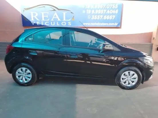 CHEVROLET-ONIX-1.0 MPFI LT 8V FLEX 4P MANUAL CHEVROLET-ONIX-2017