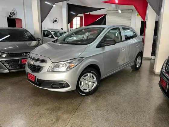 CHEVROLET ONIX 1.0 MPFI LT 8V FLEX 4P MANUAL