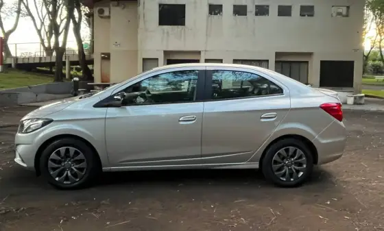 CHEVROLET ONIX 1.0 TURBO FLEX PLUS LT MANUAL CHEVROLET ONIX 1.0 TURBO FLEX PLUS LT MANUAL