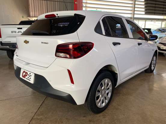 CHEVROLET-ONIX-2020