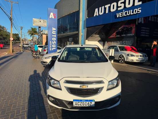 CHEVROLET-PRISMA-2015