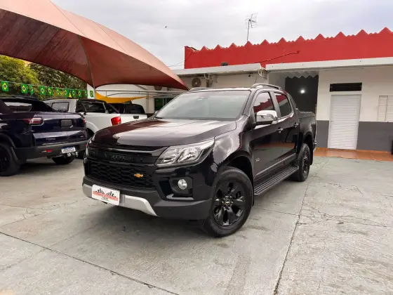 CHEVROLET S10 2.8 16V TURBO DIESEL HIGH COUNTRY CD 4X4 AUTOMÁTICO CHEVROLET S10 2.8 16V TURBO DIESEL HIGH COUNTRY CD 4X4 AUTOMÁTICO