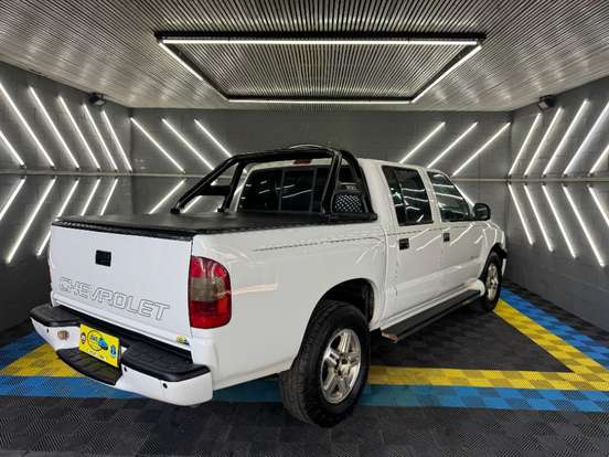 CHEVROLET-S10-2.8 EXECUTIVE 4X2 CD 12V TURBO ELECTRONIC INTERCOOLER DIESEL 4P MANUAL CHEVROLET-S10-2004