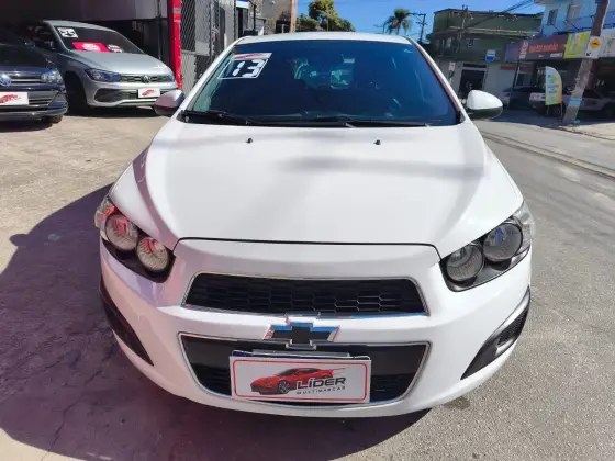 CHEVROLET SONIC 1.6 LT 16V FLEX 4P MANUAL CHEVROLET SONIC 1.6 LT 16V FLEX 4P MANUAL