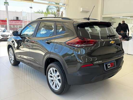 CHEVROLET-TRACKER-2024