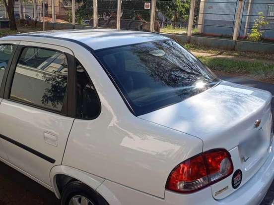 CHEVROLET-CLASSIC-1.0 MPFI LS 8V FLEX 4P MANUAL CHEVROLET-CLASSIC-2014