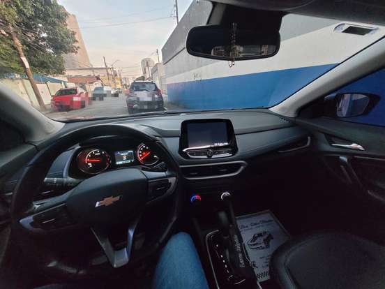 CHEVROLET-TRACKER-2021
