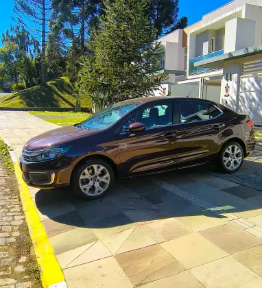 CITROËN C4 LOUNGE 1.6 THP FLEX LIVE BVA CITROËN C4 LOUNGE 1.6 THP FLEX LIVE BVA