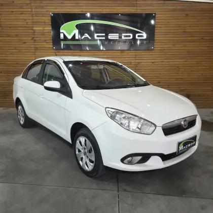 FIAT GRAND SIENA 1.4 MPI ATTRACTIVE 8V FLEX 4P MANUAL FIAT GRAND SIENA 1.4 MPI ATTRACTIVE 8V FLEX 4P MANUAL