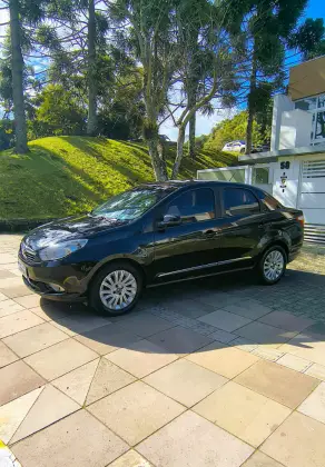 FIAT GRAND SIENA 1.6 MPI ESSENCE 16V FLEX 4P MANUAL