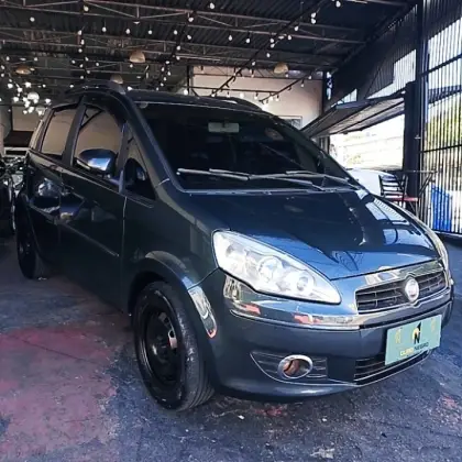 FIAT IDEA 1.4 MPI ATTRACTIVE 8V FLEX 4P MANUAL FIAT IDEA 1.4 MPI ATTRACTIVE 8V FLEX 4P MANUAL