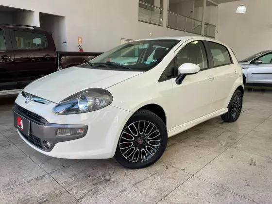 FIAT PUNTO 1.8 SPORTING 16V FLEX 4P MANUAL