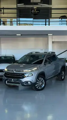 FIAT TORO 2.0 16V TURBO DIESEL VOLCANO 4WD AT9 FIAT TORO 2.0 16V TURBO DIESEL VOLCANO 4WD AT9