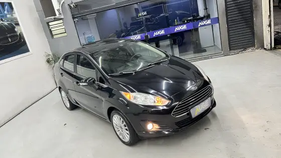 FORD FIESTA 1.6 TITANIUM PLUS SEDAN 16V FLEX 4P POWERSHIFT FORD FIESTA 1.6 TITANIUM PLUS SEDAN 16V FLEX 4P POWERSHIFT