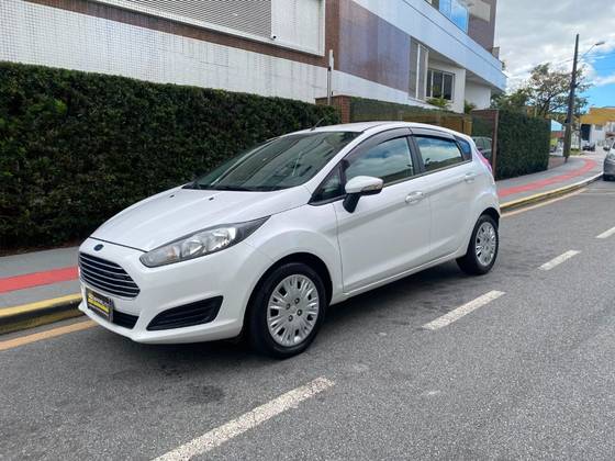 FORD FIESTA 1.6 SE HATCH 16V FLEX 4P MANUAL