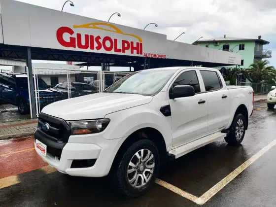FORD RANGER 2.2 XLS 4X4 CD 16V DIESEL 4P MANUAL FORD RANGER 2.2 XLS 4X4 CD 16V DIESEL 4P MANUAL