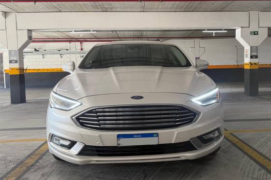 FORD FUSION 2.0 TITANIUM AWD 16V GASOLINA 4P AUTOMÁTICO