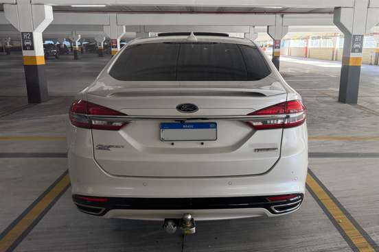 FORD-FUSION-2017