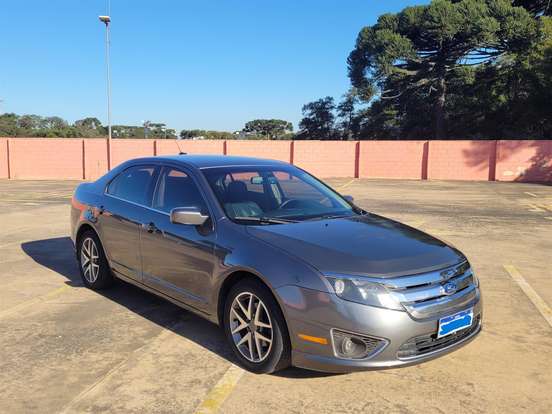 FORD-FUSION-2011