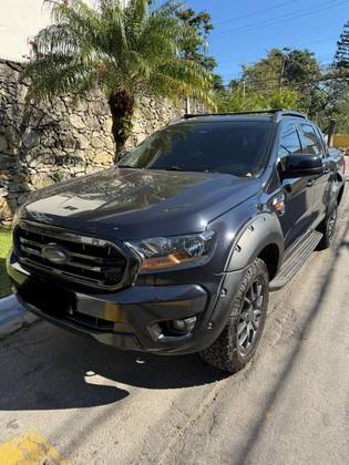 FORD RANGER 2.2 BLACK 4X2 CD 16V DIESEL 4P AUTOMÁTICO