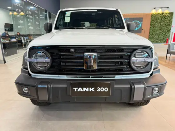 GWM TANK 300 2.0 HI4-T PHEV FLEX 4X4 9HAT GWM TANK 300 2.0 HI4-T PHEV FLEX 4X4 9HAT