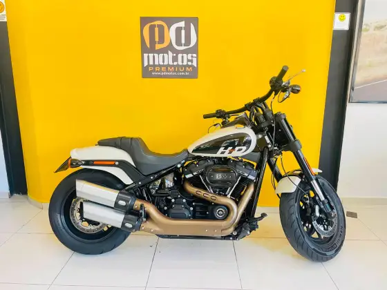 HARLEY-DAVIDSON SOFTAIL FAT BOB 114 HARLEY-DAVIDSON SOFTAIL FAT BOB 114