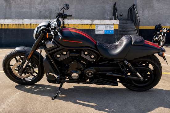 HARLEY-DAVIDSON-V ROD NIGHT ROD ESPECIAL HARLEY-DAVIDSON-V ROD NIGHT ROD ESPECIAL-2013