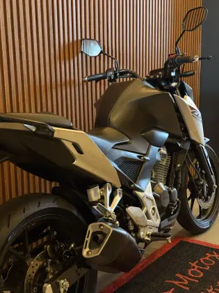 HONDA CB 300F TWISTER ABS HONDA CB 300F TWISTER ABS