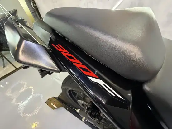 HONDA-CB 300F TWISTER CBS-2023