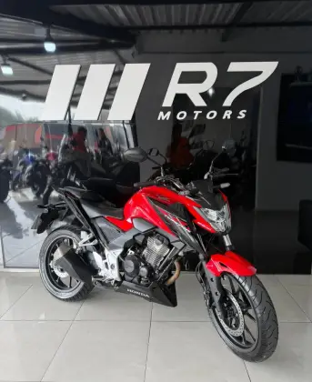 HONDA CB 300F TWISTER CBS HONDA CB 300F TWISTER CBS