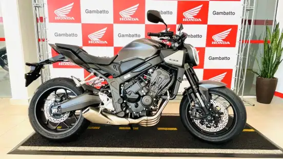 HONDA-CB 650R E-CLUTCH-2025