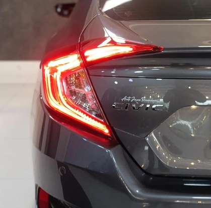HONDA-CIVIC-2018
