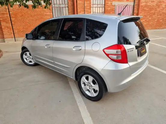 HONDA-FIT-2011