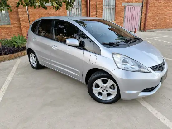 HONDA-FIT-1.4 LXL 16V FLEX 4P AUTOMÁTICO HONDA-FIT-2011