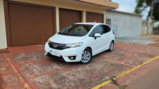 HONDA FIT 1.5 DX 16V FLEX 4P AUTOMÁTICO HONDA FIT 1.5 DX 16V FLEX 4P AUTOMÁTICO