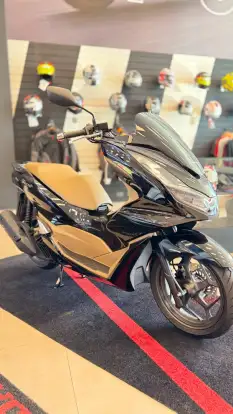 HONDA-PCX 160 DLX-2026