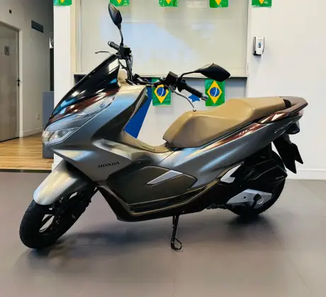 HONDA PCX DLX 