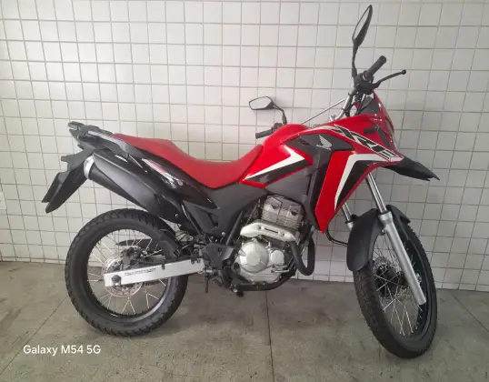 HONDA XRE 300 RALLY HONDA XRE 300 RALLY
